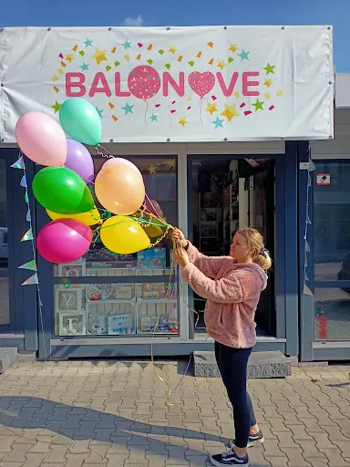 BALONOVE - balony z helem, wypożyczalnia strojów, fajerwerki, girlandy balonowe, animacje dla dzieci